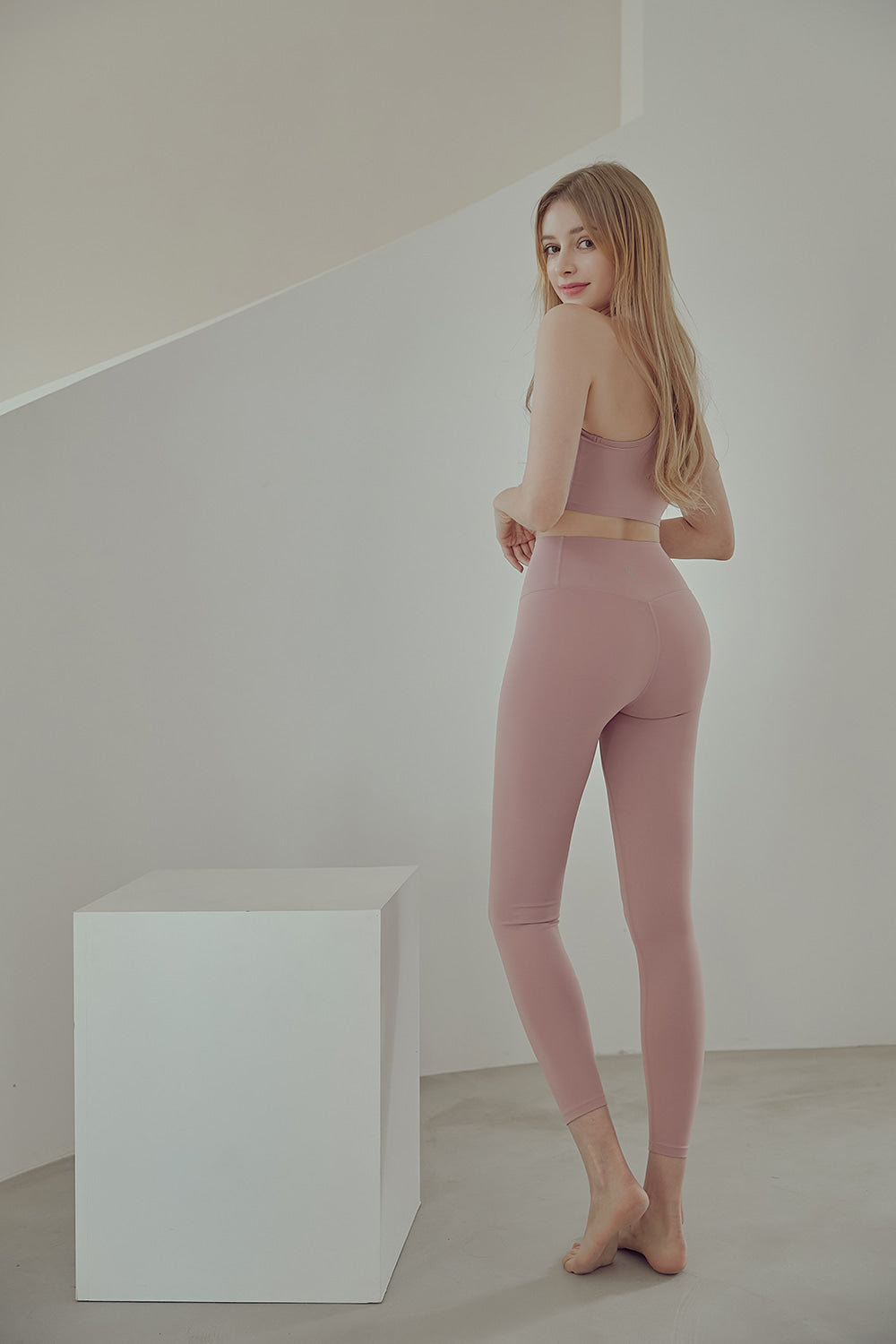 一套購買$389｜Airlight Candy Leggings