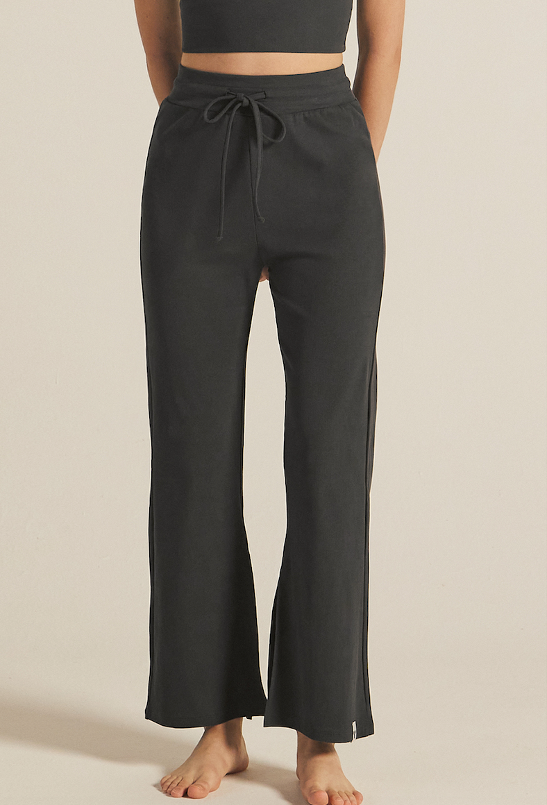 Relaxed Lip Flare Pants