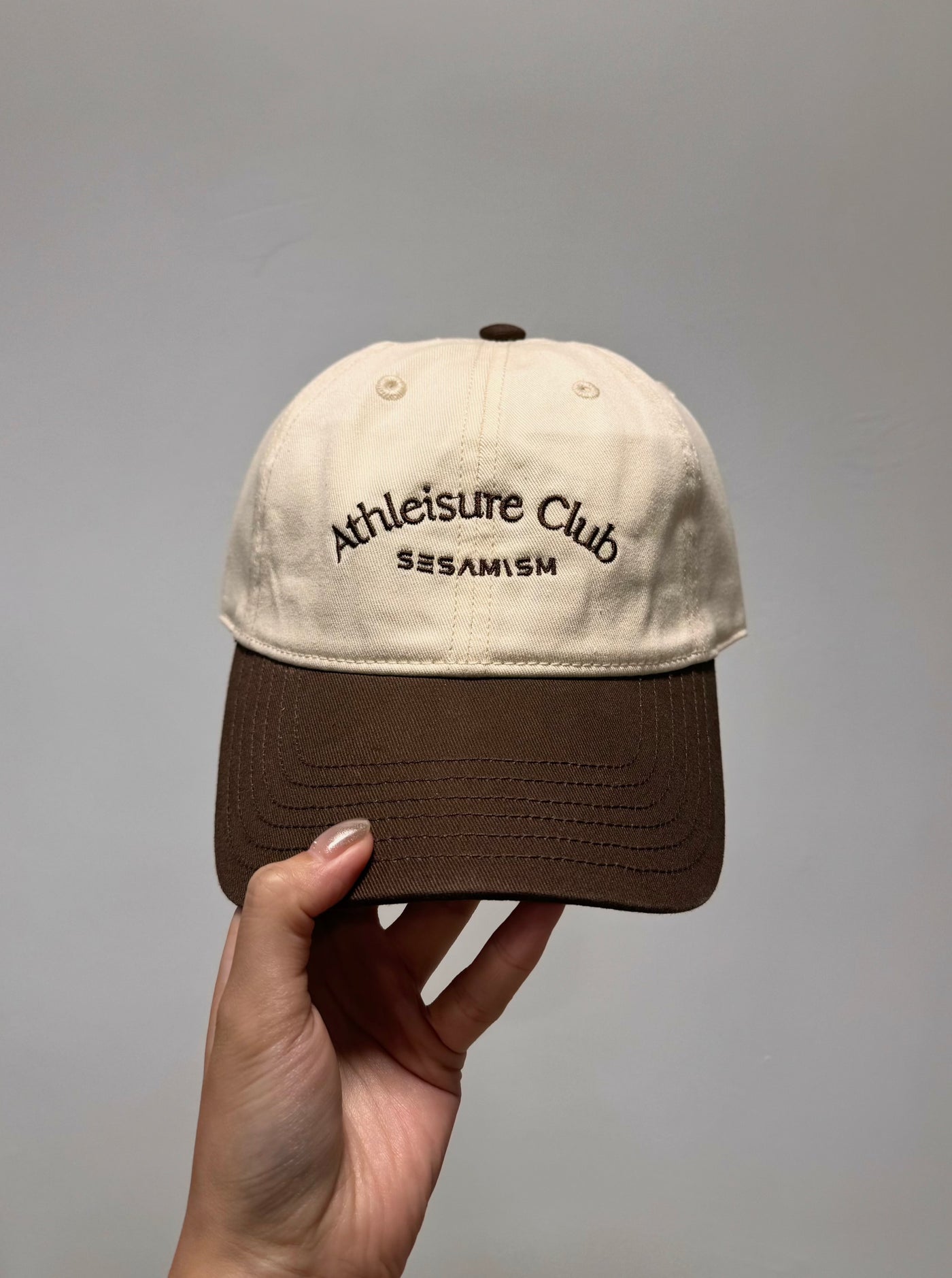 Athleisure Club Two-tone Cap