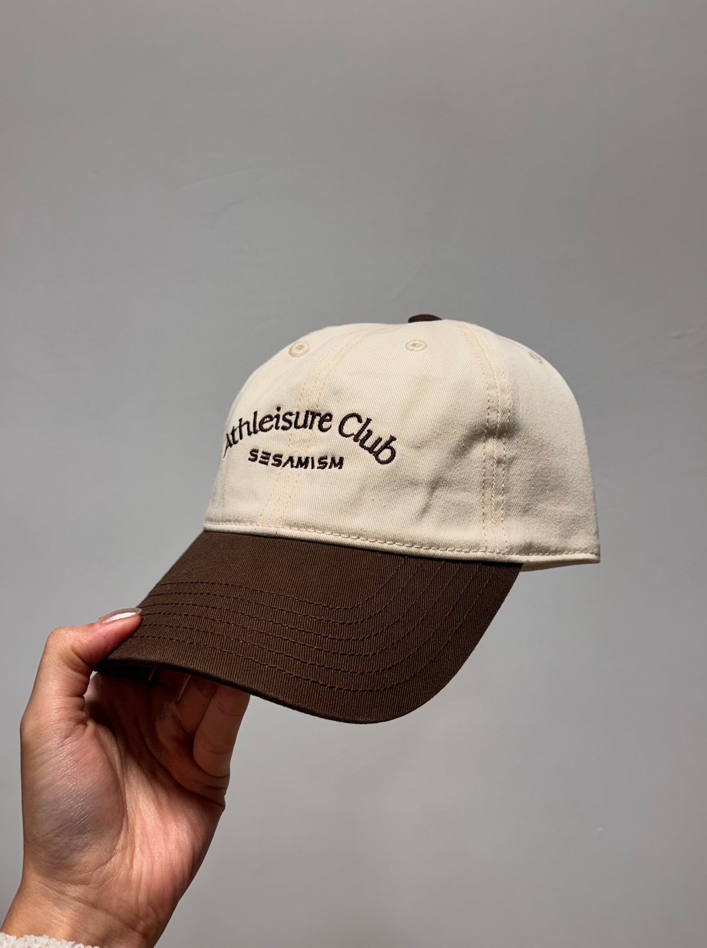 Athleisure Club Two-tone Cap