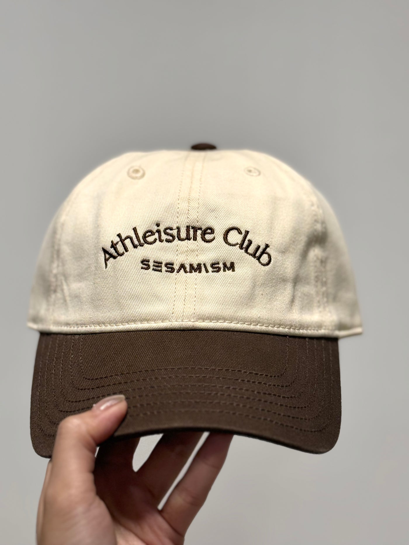 Athleisure Club Two-tone Cap