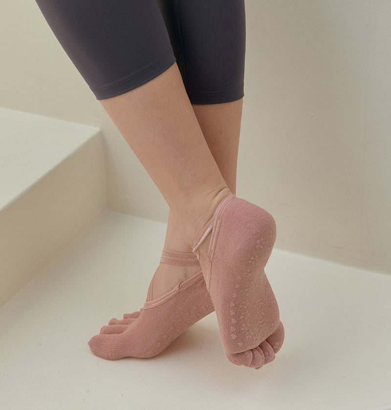 Cross Banding Yoga Socks