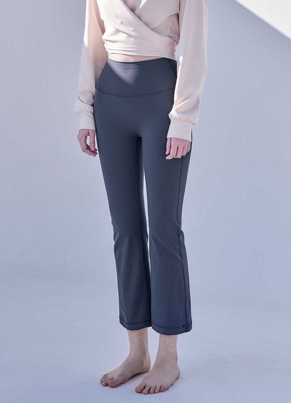 Mild Semi-Flare Pants