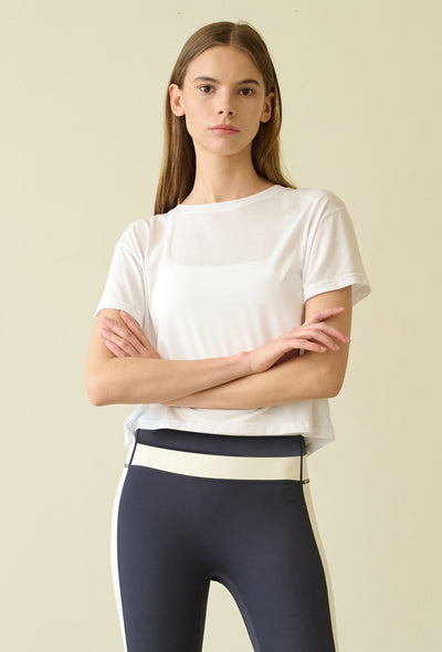 Airy Short Sleeve